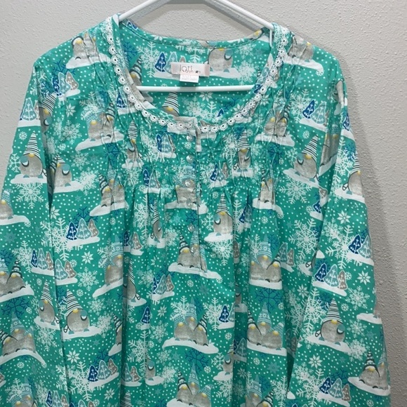 Loti fashions Comfy Winter Gnomes Button-Down Flannel Nightgown NWOT - Picture 2 of 8